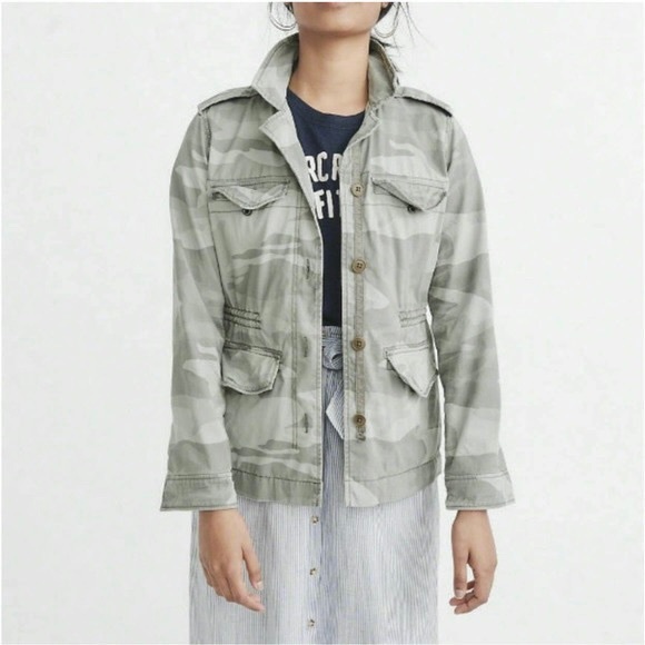 ❗️Sold❗️Abercrombie & Fitch • Camo Field Utility Jacket • Women’s Outerwear - Picture 12 of 12